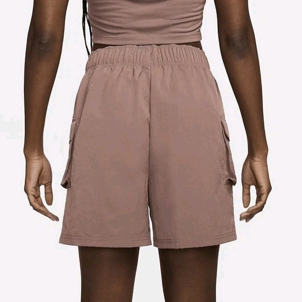 Nike Women's Tan Cargo Shorts - Picture 3 of 10